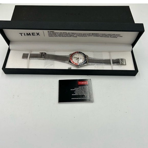 Men’s Timex Q re-issue stainless steel quartz watch 38 mm main image 4